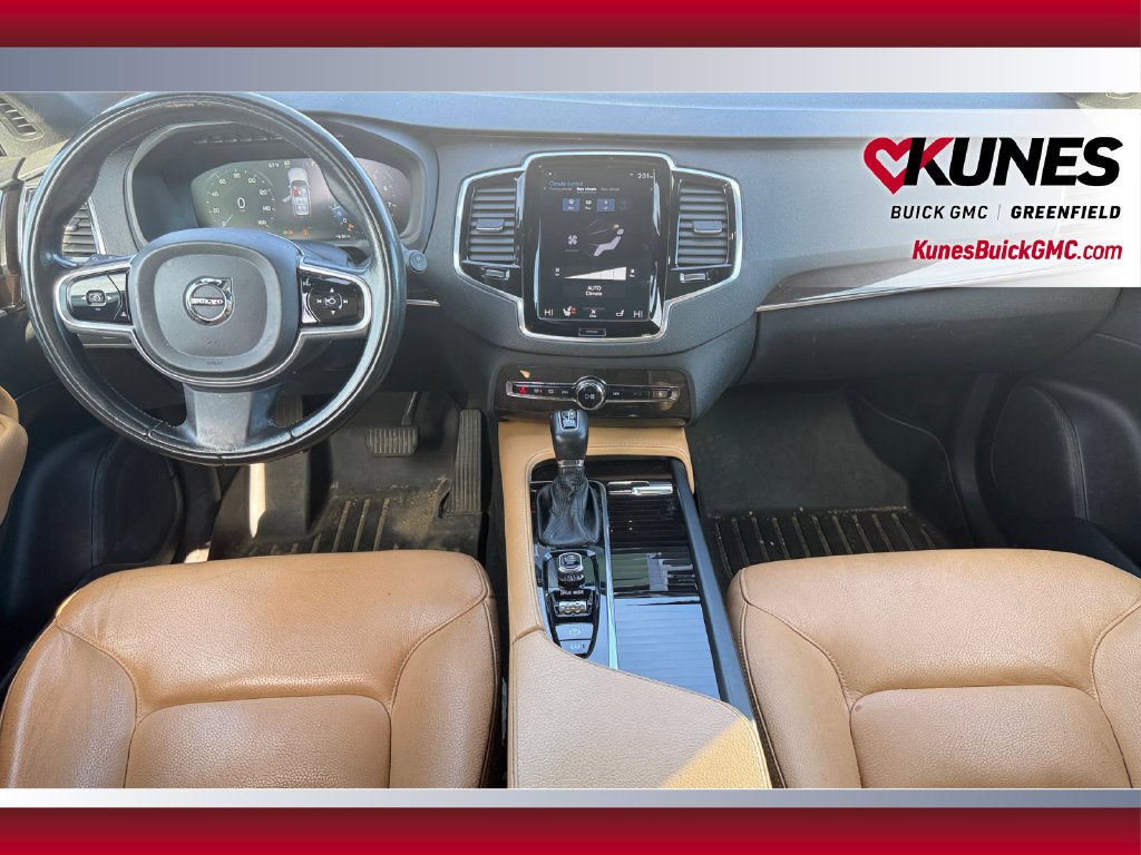 Used 2018 Volvo XC90 T6 Momentum w/ Convenience Package AWD/4WD image 23