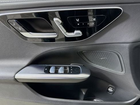 Used 2024 Mercedes-Benz C 43 AMG 4MATIC Sedan image 18