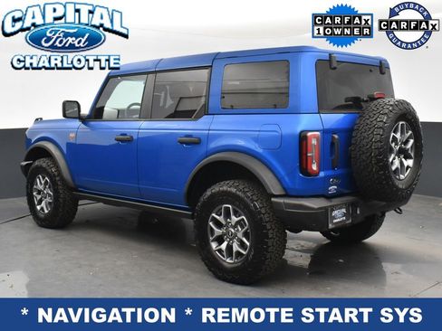 Used 2025 Ford Bronco Badlands image 6