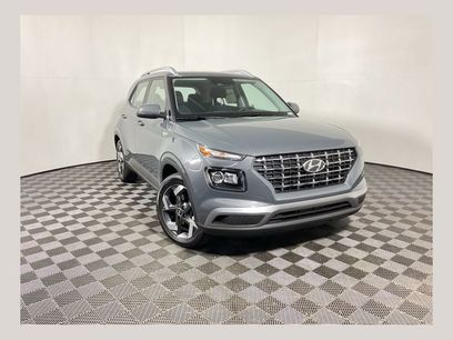 New 2025 Hyundai Venue SEL
