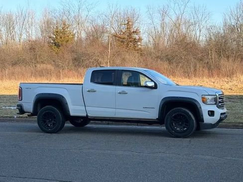 Used 2018 GMC Canyon SLT w/ Trailering Package AWD/4WD image 2