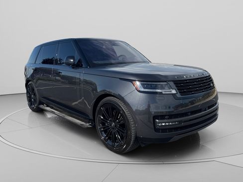 Used 2023 Land Rover Range Rover Long Wheelbase SE AWD/4WD image 7