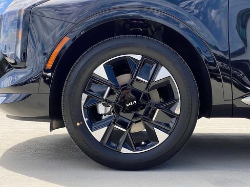 New 2026 Kia Sportage SX Prestige AWD/4WD image 11