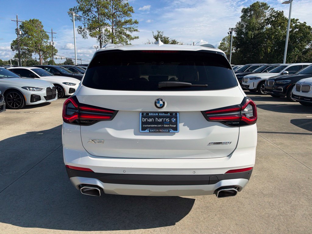 Certified 2024 BMW X3 sDrive30i w/ Premium Package RWD image 4