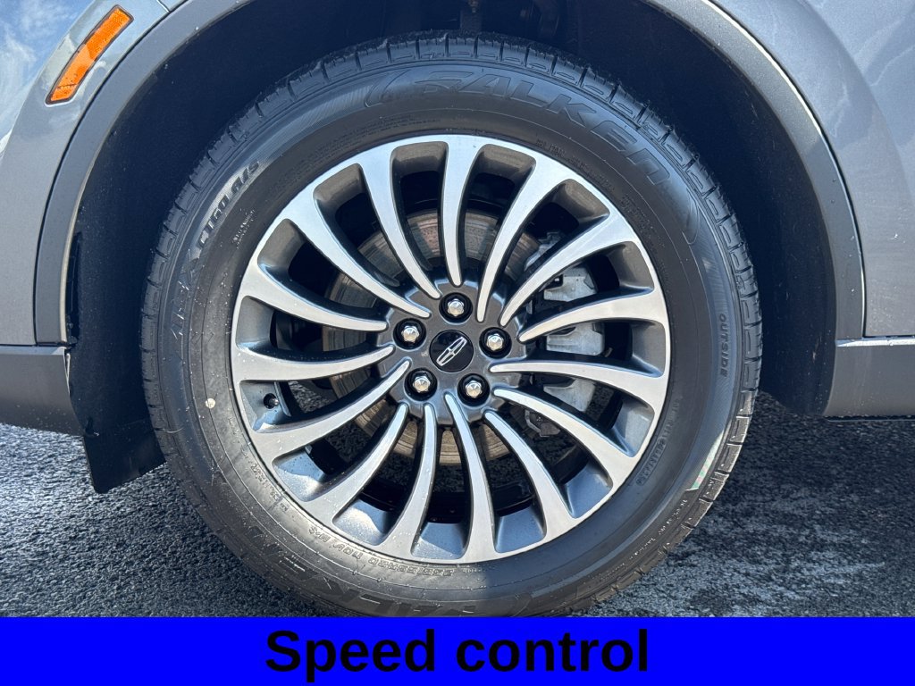 Used 2023 Lincoln Aviator AWD w/ Premium Package image 18
