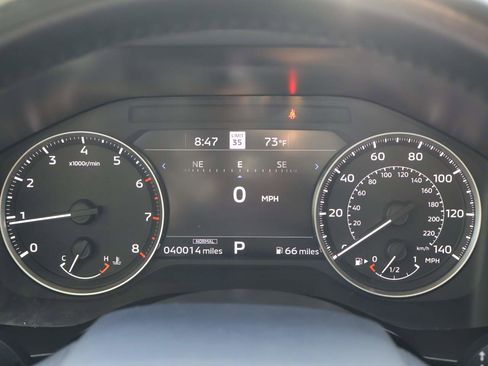 Used 2024 Mitsubishi Outlander SE image 13