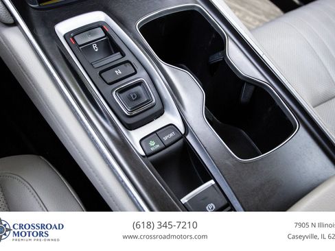 Used 2018 Honda Accord Touring image 44