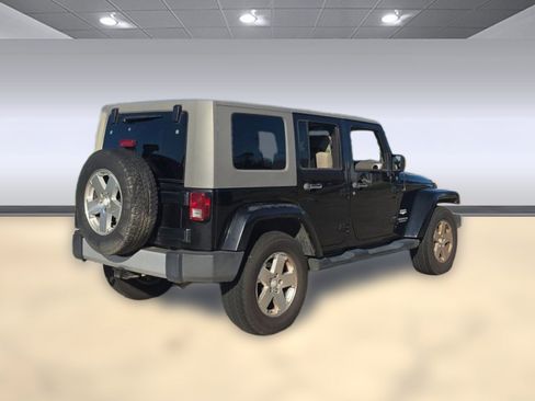 Used 2013 Ford F150 XLT w/ XLT Chrome Pkg image 9