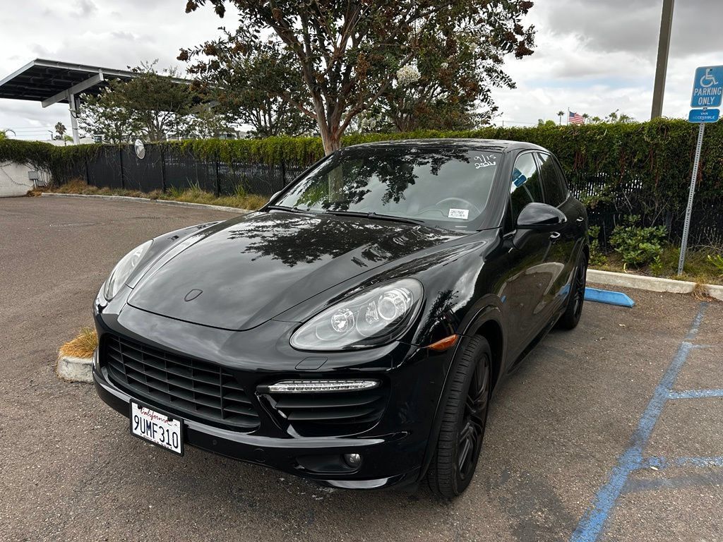 Used 2013 Porsche Cayenne GTS AWD/4WD image 17