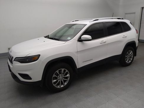 Used 2021 Jeep Cherokee Latitude Lux w/ Comfort/Convenience Group AWD/4WD image 2