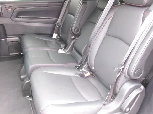 Used 2025 Honda Odyssey Sport-L image 10