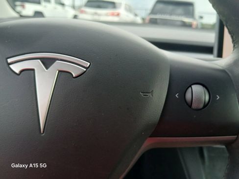 Used 2023 Tesla Model 3 Standard Range RWD image 26