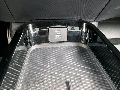 Used 2021 Ford Mustang Mach-E Premium image 18