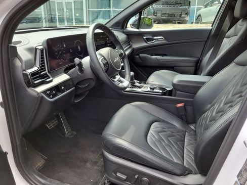 Certified 2024 Kia Sportage X-Pro Prestige AWD/4WD image 9