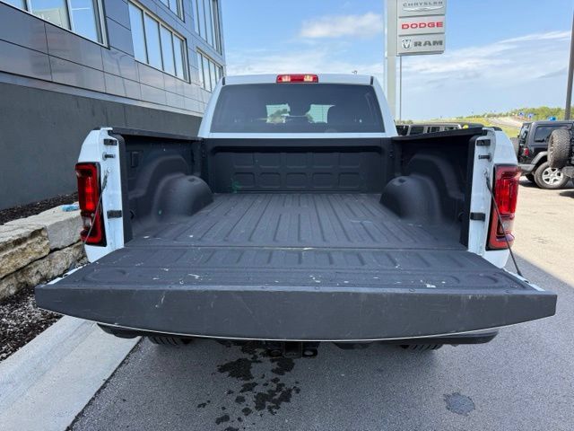 Used 2026 RAM 2500 Big Horn AWD/4WD image 5