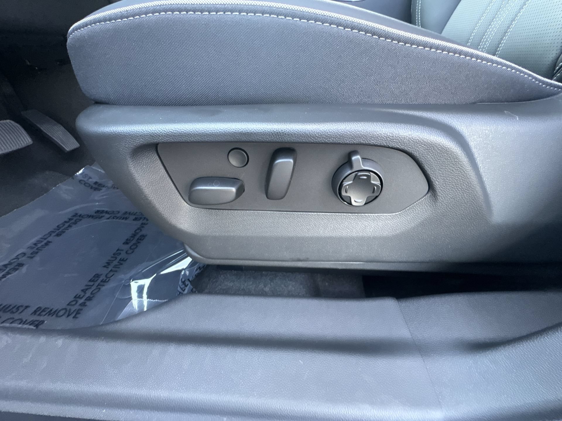 New 2026 Buick Envision Avenir AWD/4WD image 14