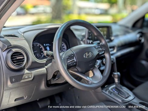 Used 2020 Hyundai Kona SE image 16