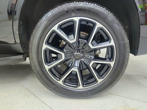 Used 2021 Chevrolet Tahoe RST w/ Luxury Package RWD image 62