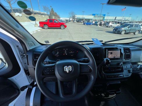 Used 2024 RAM ProMaster 2500 image 35