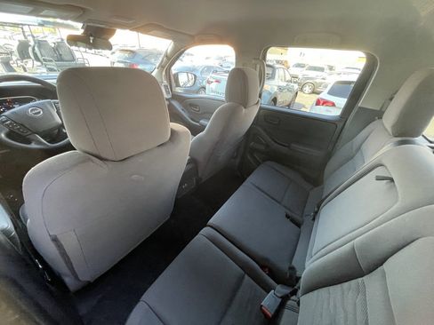 Used 2022 Nissan Frontier S w/ Technology Package image 16