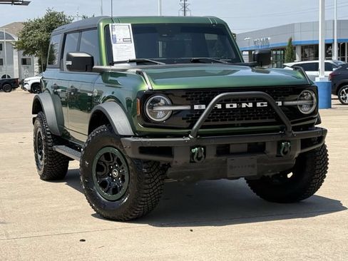 Used 2023 Ford Bronco Wildtrak AWD/4WD image 3