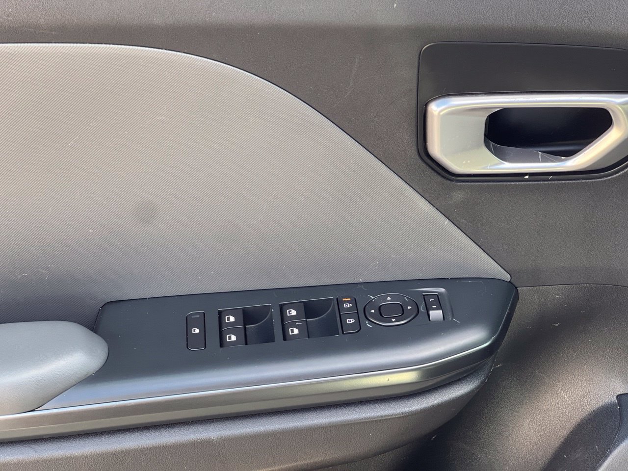 Used 2025 Kia K4 FWD image 11