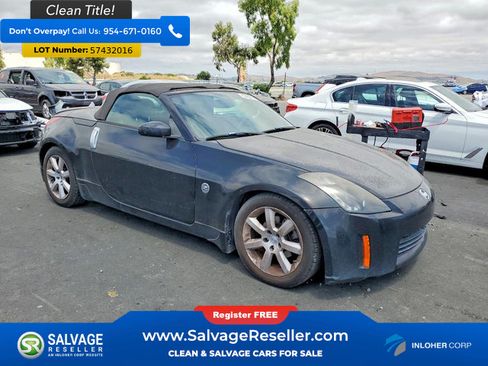 Used 2005 Nissan 350Z Touring RWD image 5