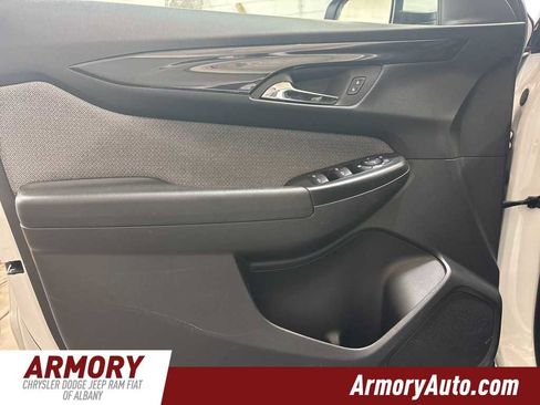 Used 2024 Chevrolet TrailBlazer LT image 7