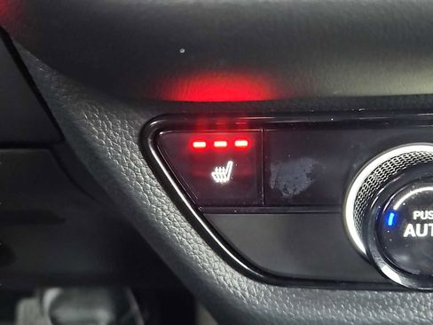 Certified 2026 Honda HR-V Sport image 18