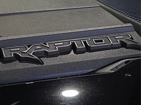 Used 2024 Ford Bronco Raptor w/ Interior Carbon Fiber Pack 6 AWD/4WD image 10