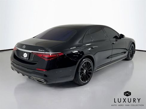 Used 2024 Mercedes-Benz S 580e 4MATIC Sedan image 6