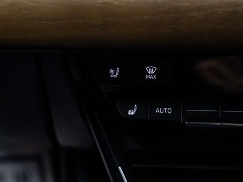 Used 2022 Audi e-tron GT Prestige w/ Prestige Package image 14