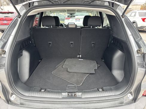 Used 2021 Ford Escape SE image 13