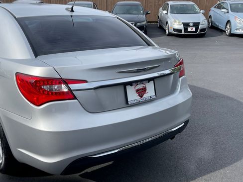 Used 2012 Chrysler 200 Touring image 5
