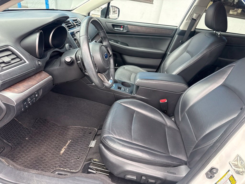 Used 2019 Subaru Outback 2.5i Limited AWD/4WD image 19