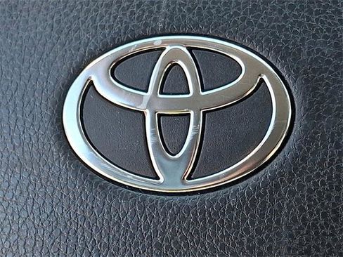 Certified 2024 Toyota Grand Highlander XLE image 23