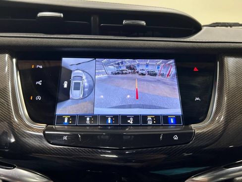 Used 2023 Cadillac XT6 Sport w/ Platinum Package AWD/4WD image 23