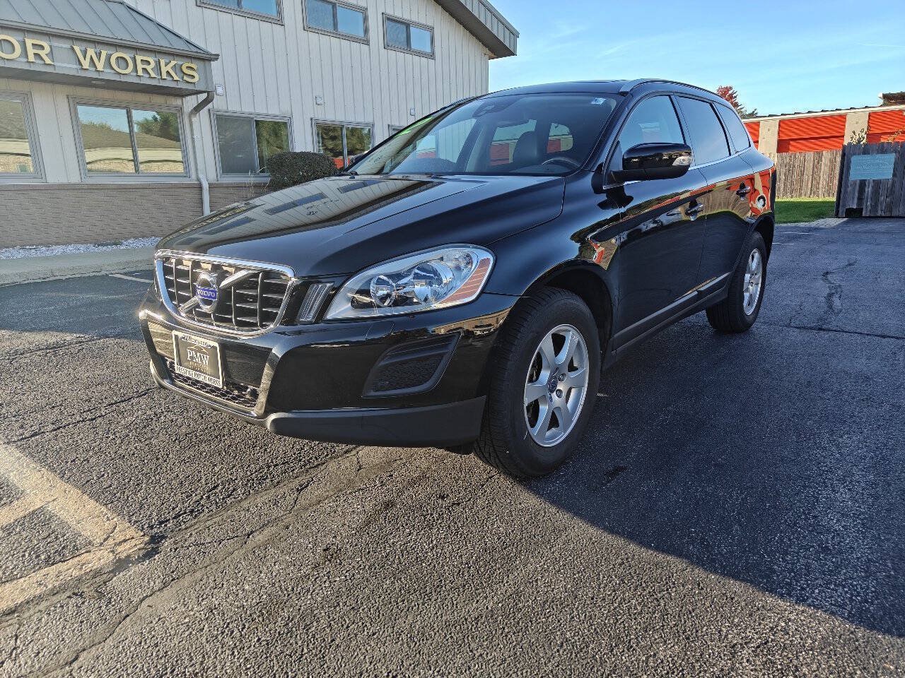 Used 2012 Volvo XC60 3.2 AWD/4WD image 1