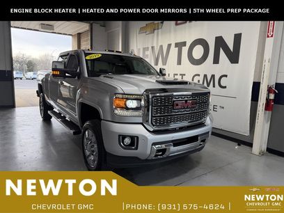 Used 2019 GMC Sierra 2500 Denali w/ Duramax Plus Package