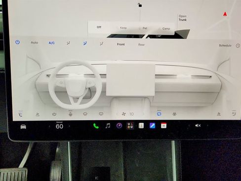 Used 2026 Tesla Model Y AWD image 21