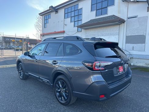 Used 2024 Subaru Outback Onyx Edition image 7