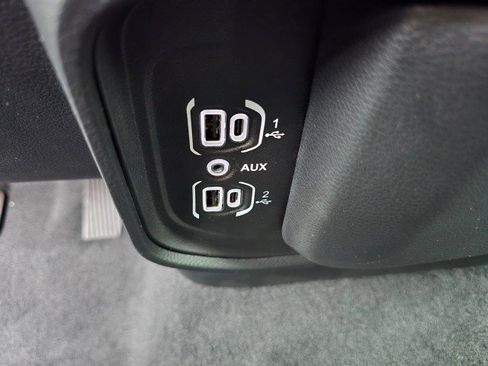 New 2026 RAM 1500 Classic Warlock image 37