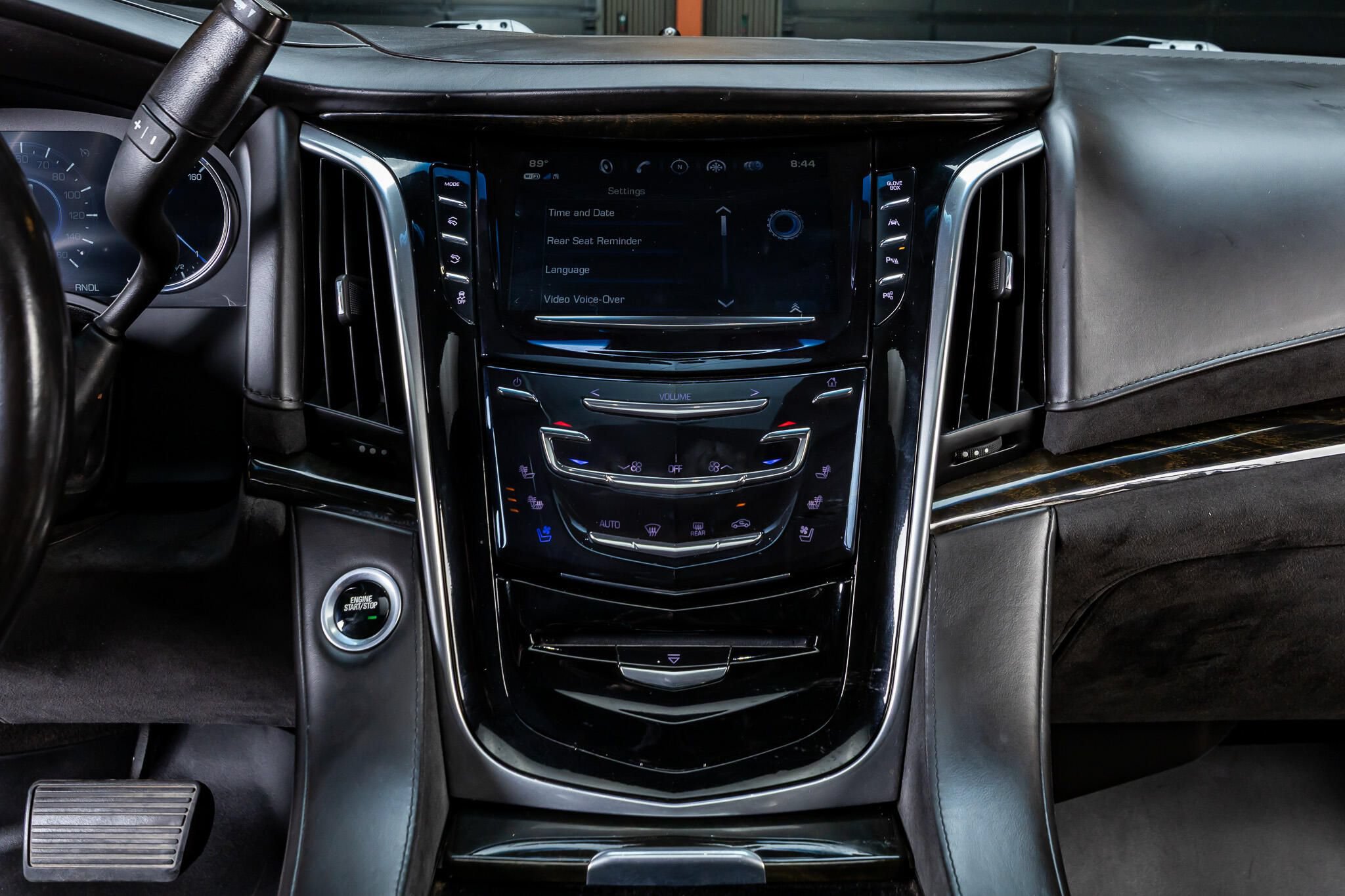 Used 2019 Cadillac Escalade Platinum AWD/4WD image 20