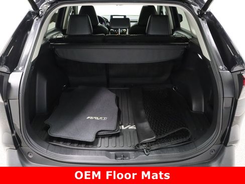 Certified 2023 Toyota RAV4 XLE Premium image 33