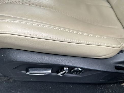 Used 2023 Acura MDX SH-AWD w/ Technology Package image 14