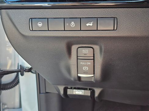 New 2025 Nissan Murano SL image 34