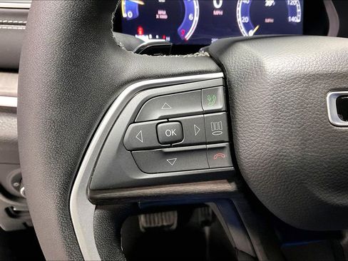 New 2025 Jeep Grand Cherokee Limited w/ Black Appearance Package image 21