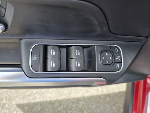 New 2026 Mercedes-Benz GLB 35 AMG 4MATIC image 12