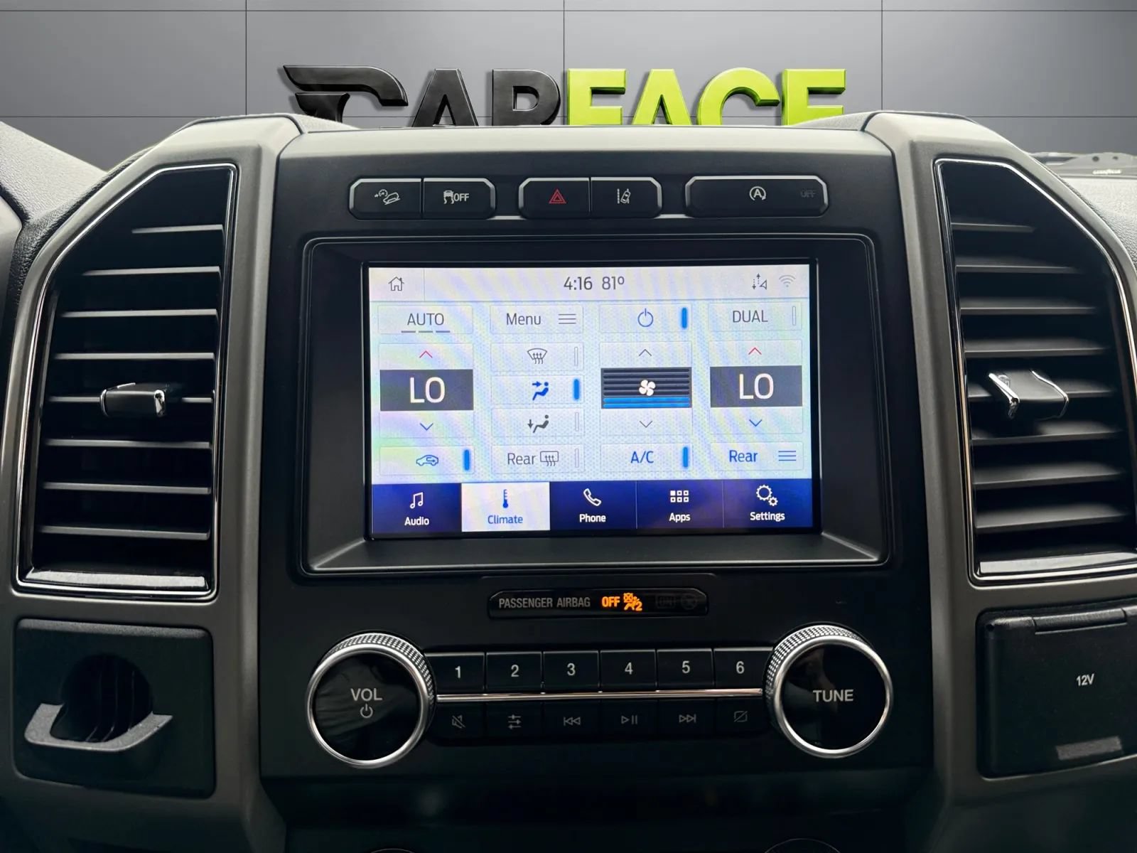 Used 2020 Ford Expedition XLT AWD/4WD image 32