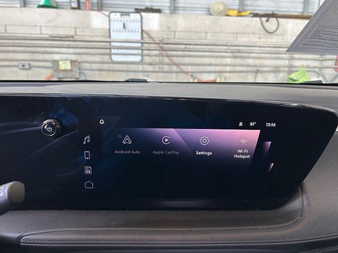 Used 2025 Buick Encore GX Preferred image 21